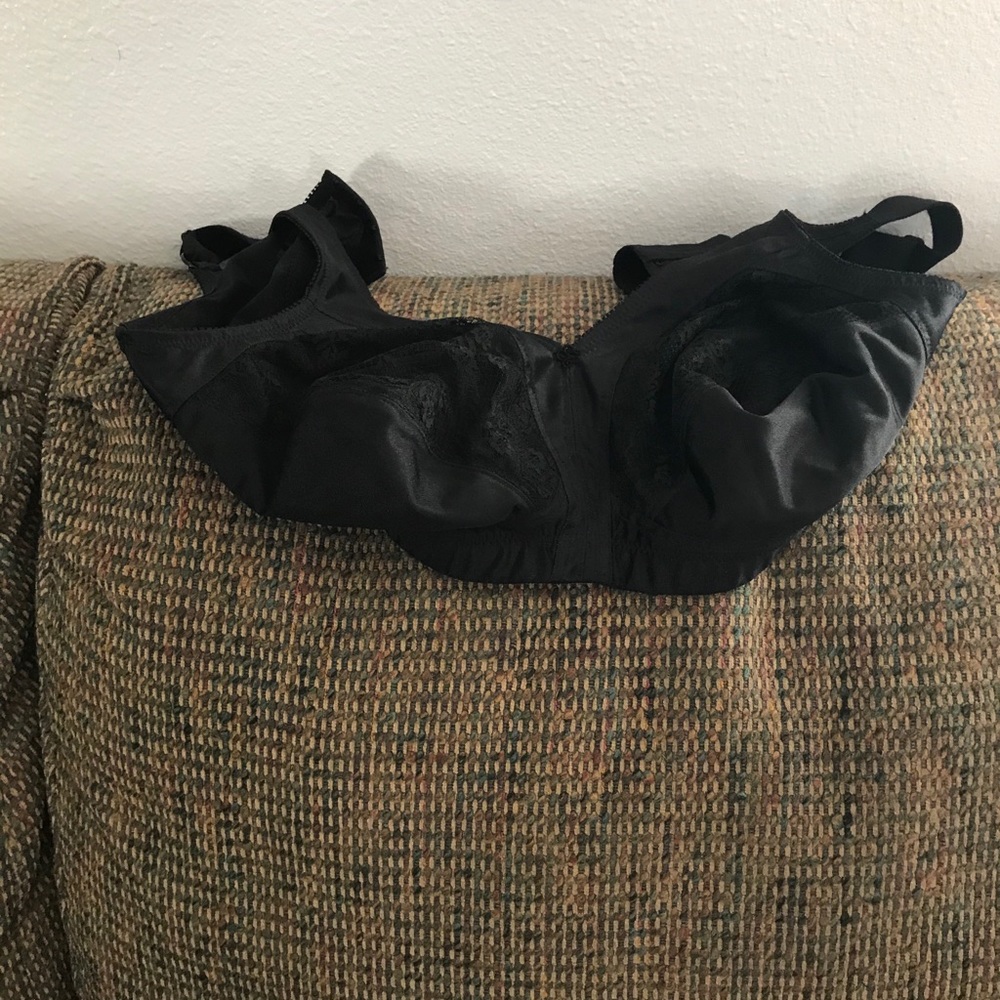 Mastectomy Bra. Like new.